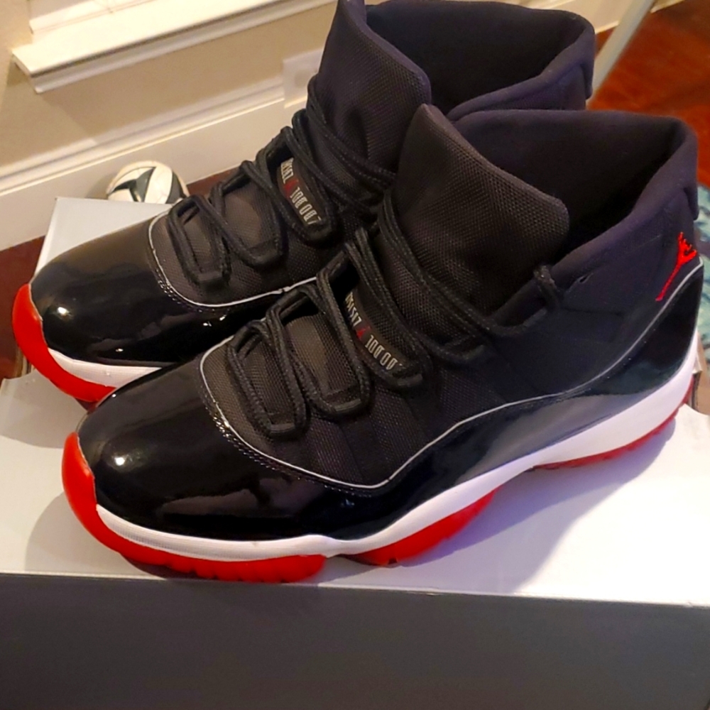Jordan 11's